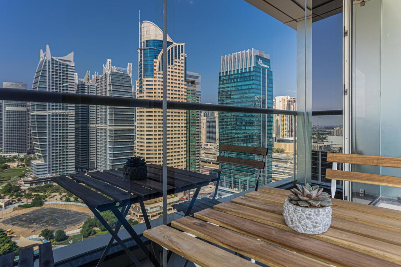Higuests - Modern With Incredible Skyline View Appartement